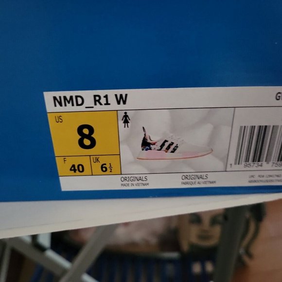 NIB Adidas Women's Rich Mnisi NMD R1 Sneakers Shoes Cloud White - GW0563 - Picture 9 of 10